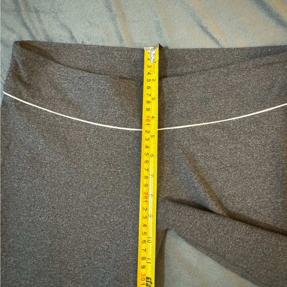 TNA Charcoal Gray Leggings
#1206 - Picture 6 of 10